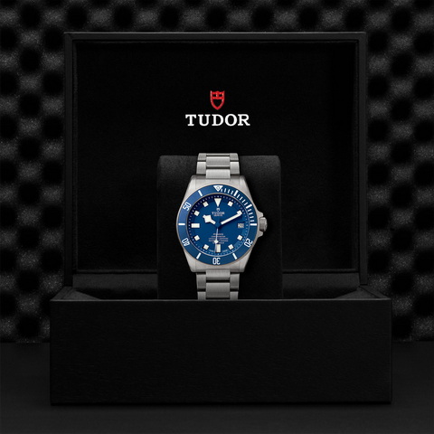 tudor Pelagos M25600TB-0001 ราคา ที่นำสว่าง thailand bangkok